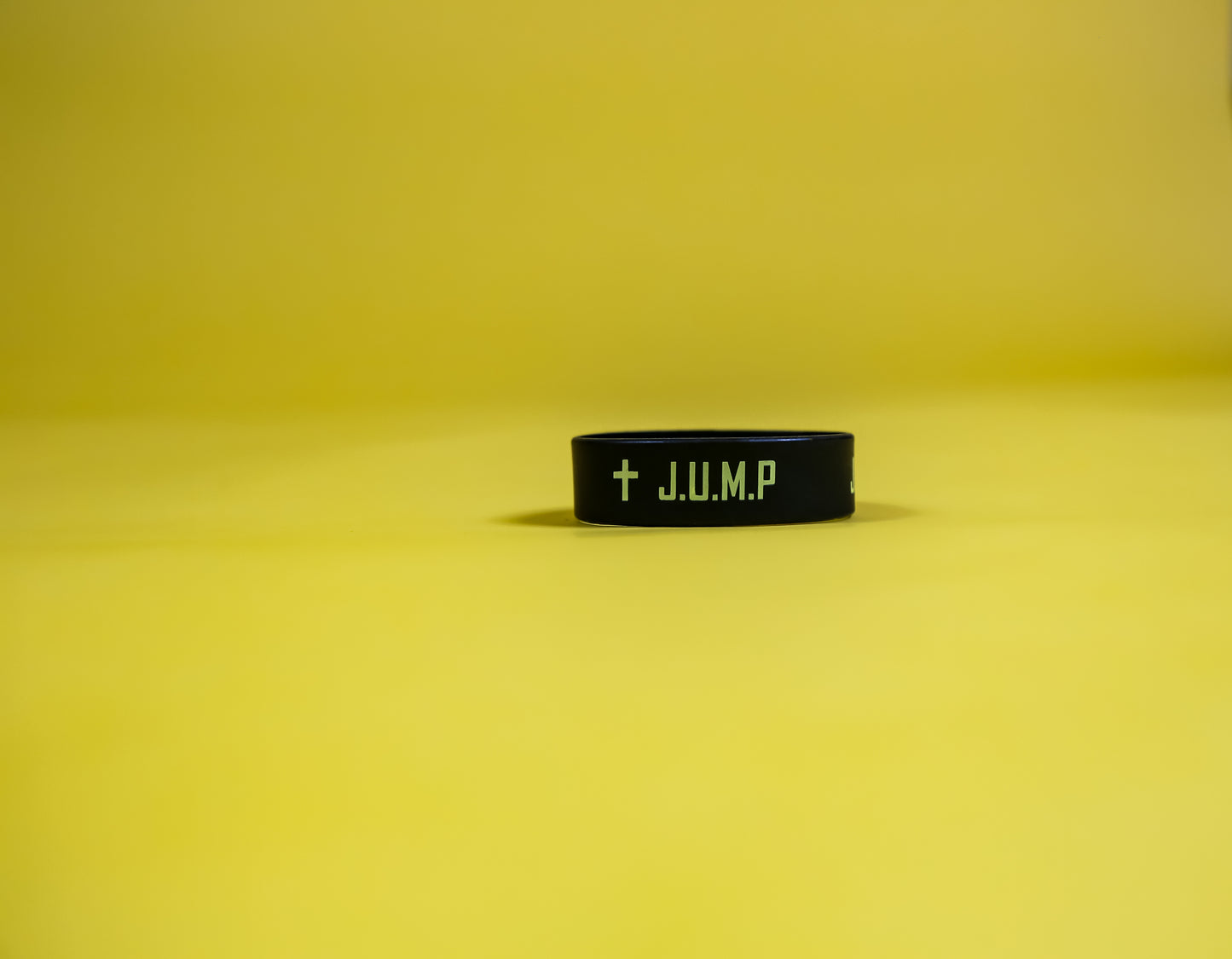 J.U.M.P wristbands